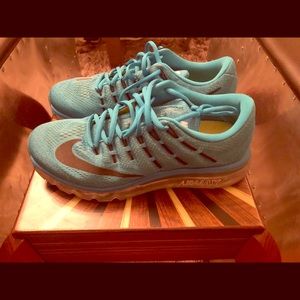 Nike sneakers 360